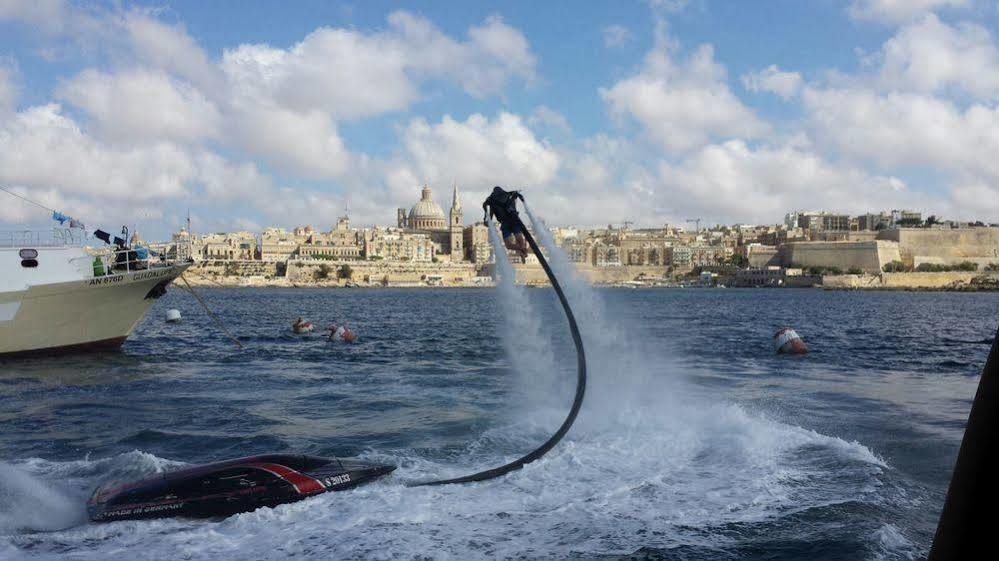 Boat Ms Cutty Jean Hotel Sliema Exterior foto